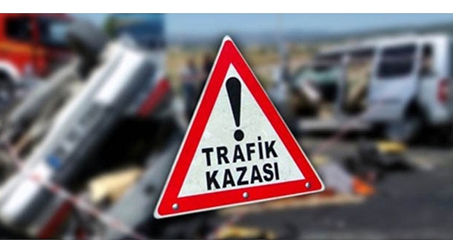 Trafik Kazası Bir Aileyi Yok Etti