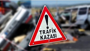 Trafik Kazası Bir Aileyi Yok Etti
