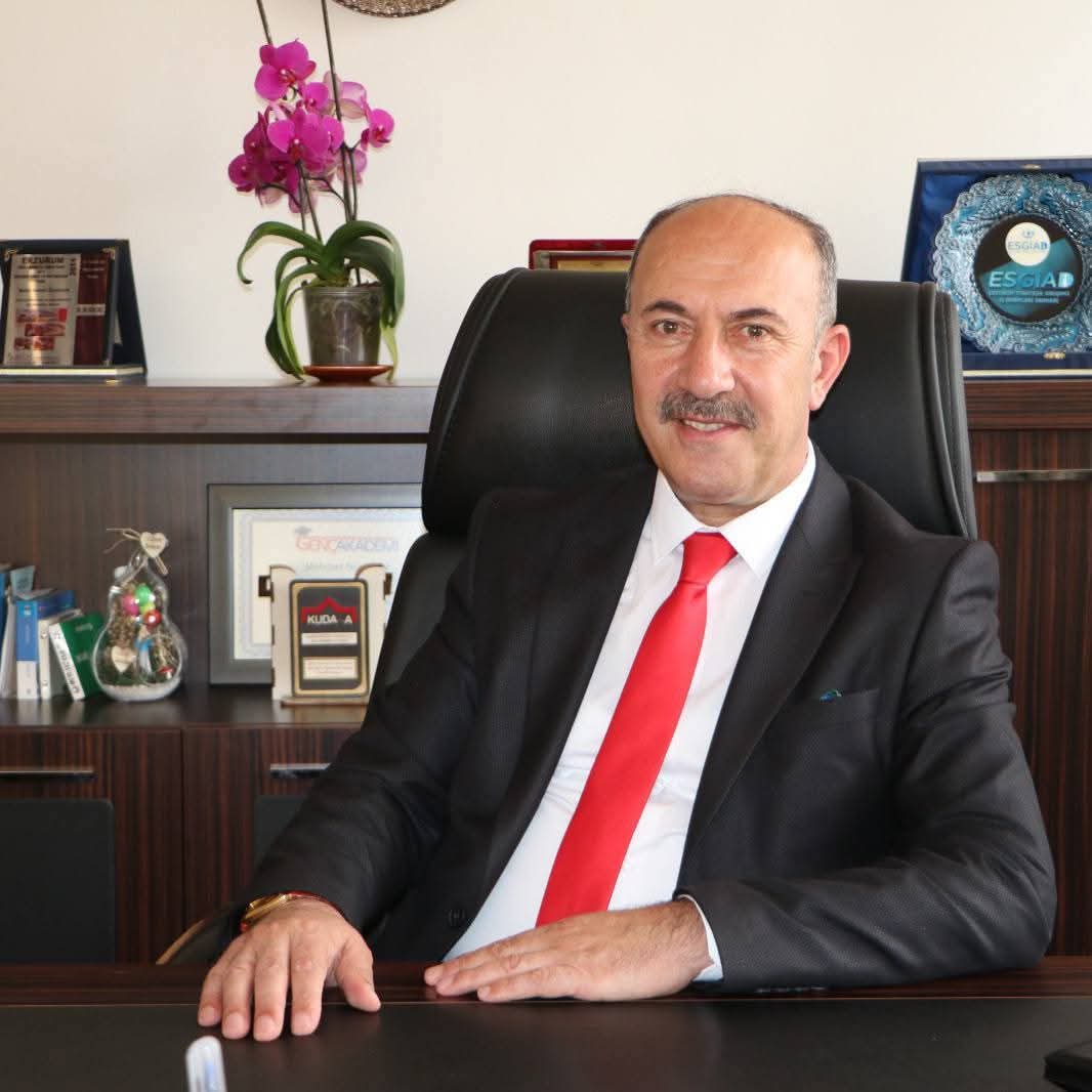 BAŞKAN ALİM: CUMHURİYETİMİZİN KURUCULARINA VE ŞEHİTLERİMİZE MİNNETTARIZ