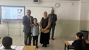 “Heimlich Manevrasıyla Hayat Kurtaran Kahraman Öğretmen”