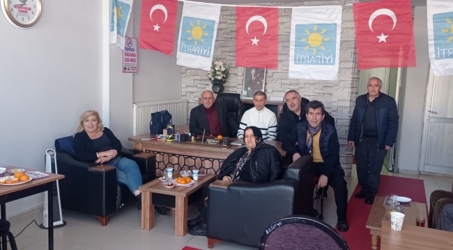 İYİ Parti Aziziye Teşkilatı’nda Pazar Sohbetleri Yoğun İlgi Gördü