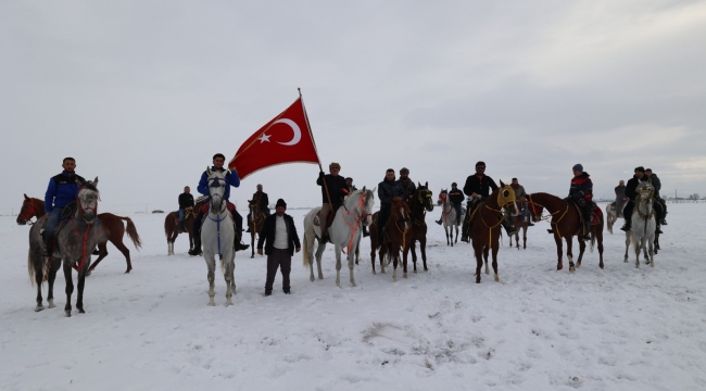 Cirit Atlarıyla Yaban Hayatına Umut Taşıdılar