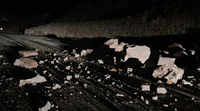 Erzurum İspir’de Heyelan Şoku: Toprak Evlerin Altını Yuttu, 2 Konut Tahliye Edildi!